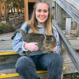 girl with cat